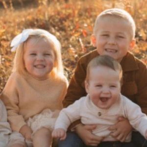 Meet your Posher, Dee